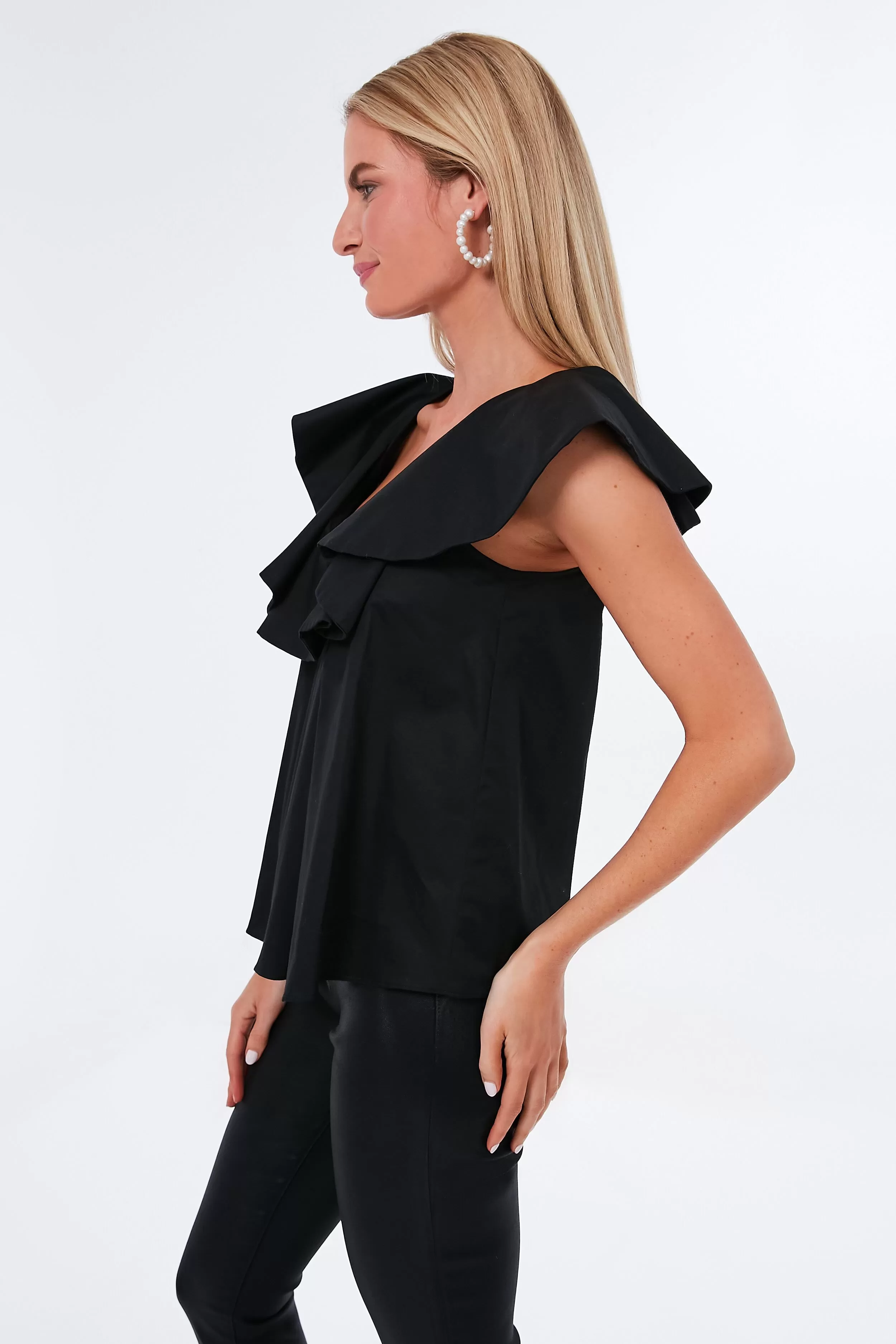 Black Willabe Top